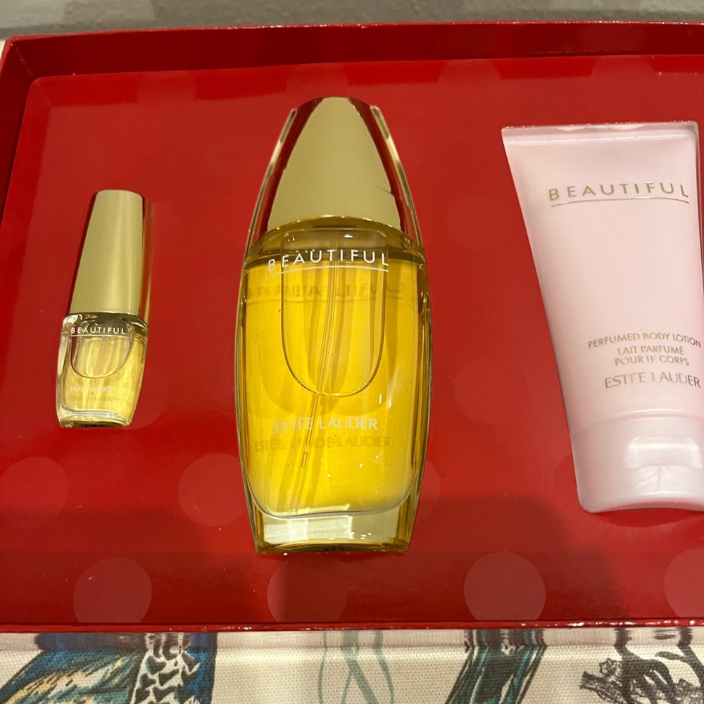 Estée Lauder Beautiful Gift set